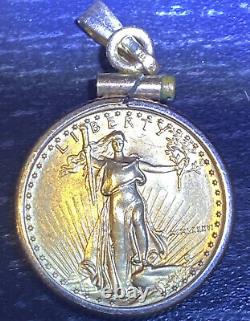 1/10 oz American Eagle Gold Coin Pendant Necklace Pre Owned